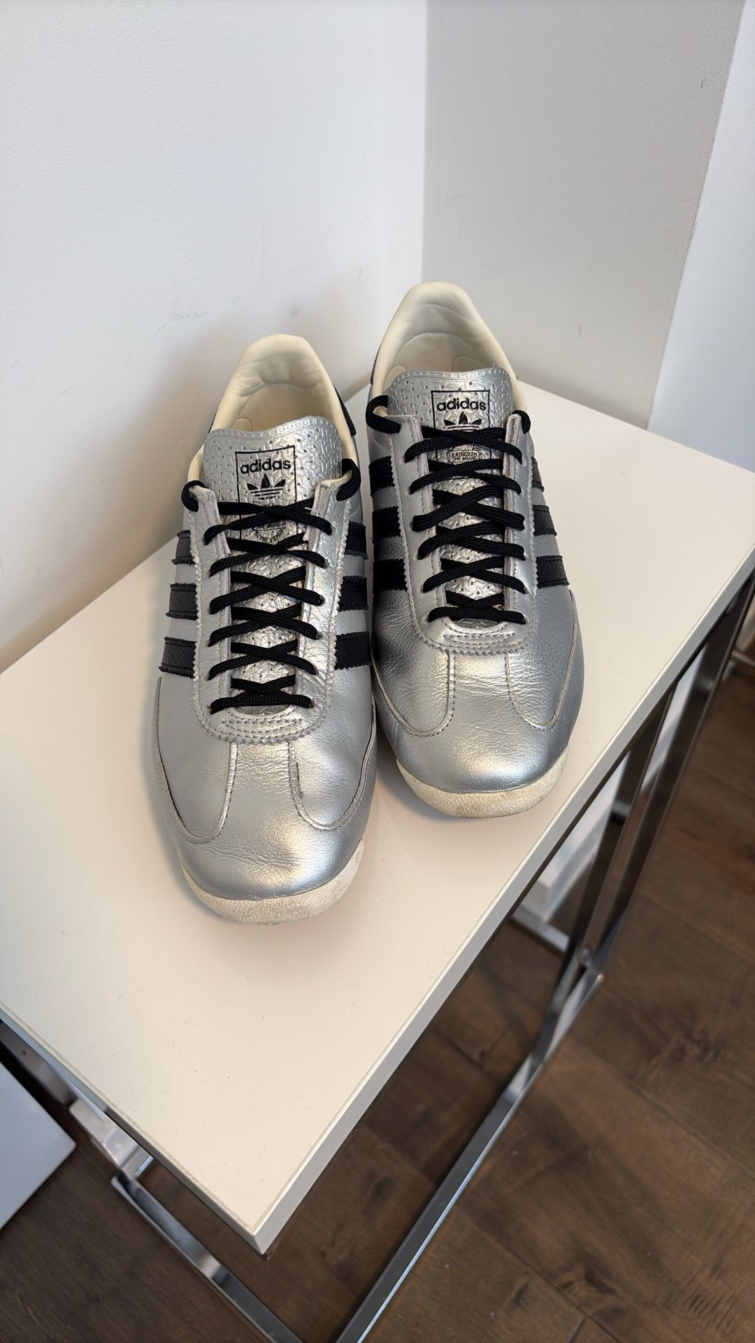Adidas SL 72