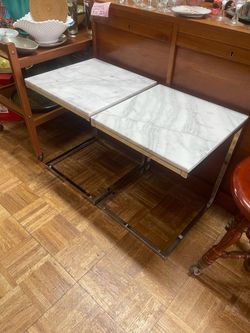 Pair vintage knoll style chrome paper of marble side tables table 16 by 16 by 20