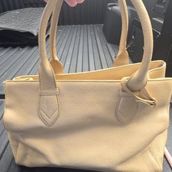 Cole Hann Purse Very Good Condition Soft Plush Leather