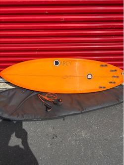 🏄‍♂️ DARCY PERFORMANCE HYBRID/FISH SURFBOARD + DAKINE BAG + LEASH