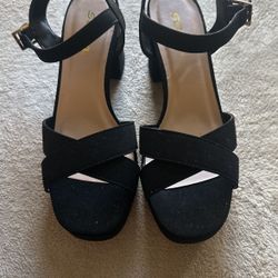 Soda Heels Brand New Size 8