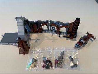 Rare LEGO Star Wars Duel on Geonosis 75017