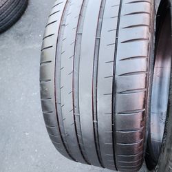2 Tires 245/35zr19 Michelin Pilot Sport 4s 