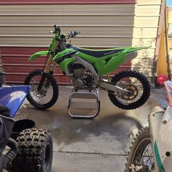 Clean 2023 Kx450 Low Hours 