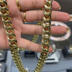 10k Gold Cuban Chain . Miami Cuban Chain ..!!!