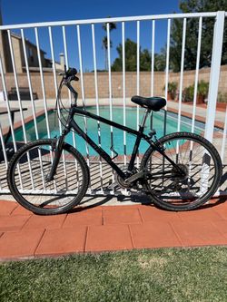 Giant Road Bike
