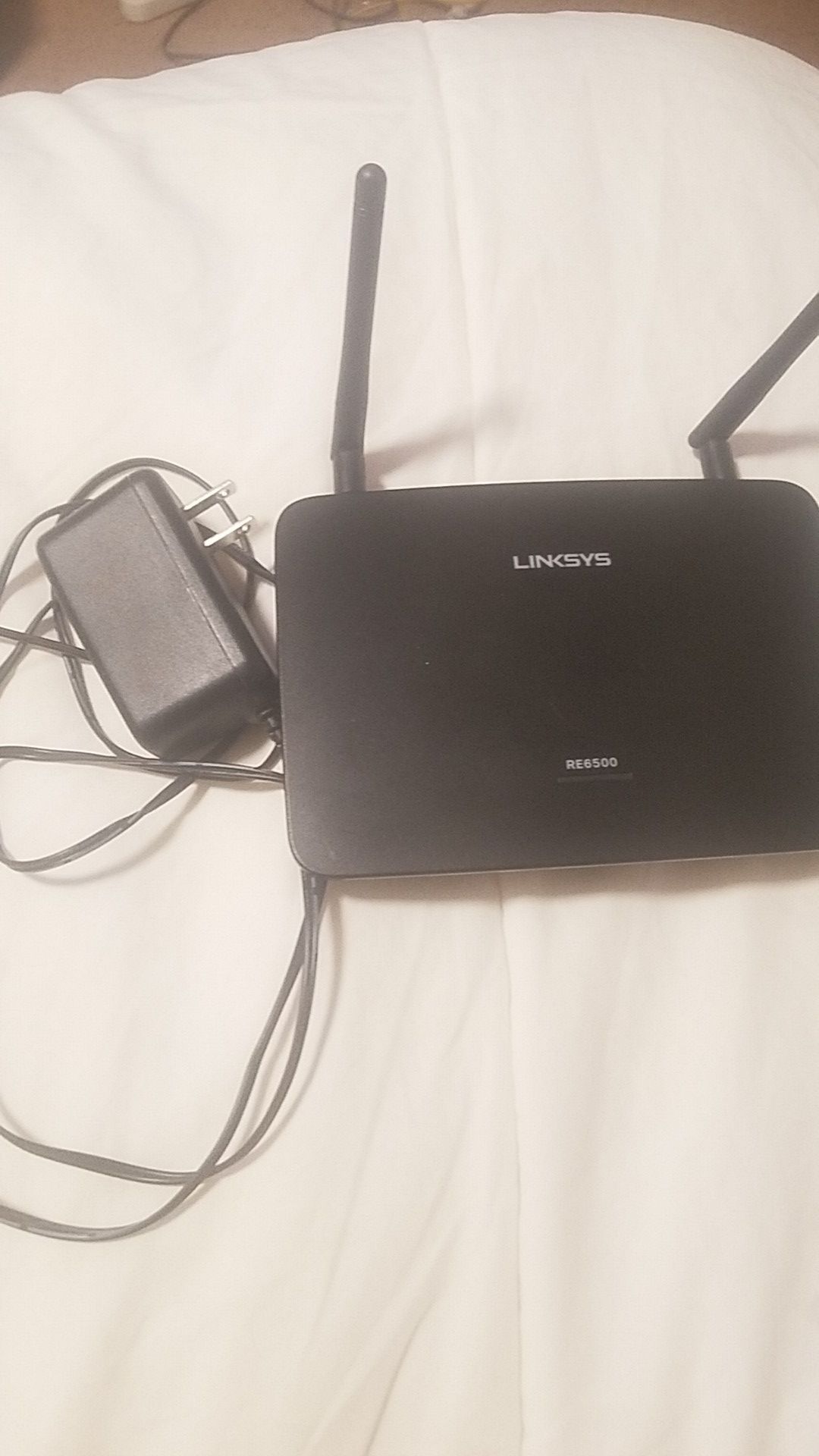 Linksys - AC1200 Dual-Band WiFi Extender - Black