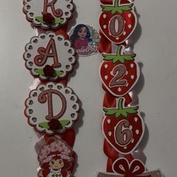 Custom graduation lei