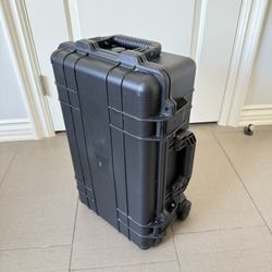 Weatherproof Heavy Duty Hard Case w/ Wheels