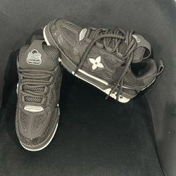 Louis Vuitton LV skate Sneaker Size 8 Men 