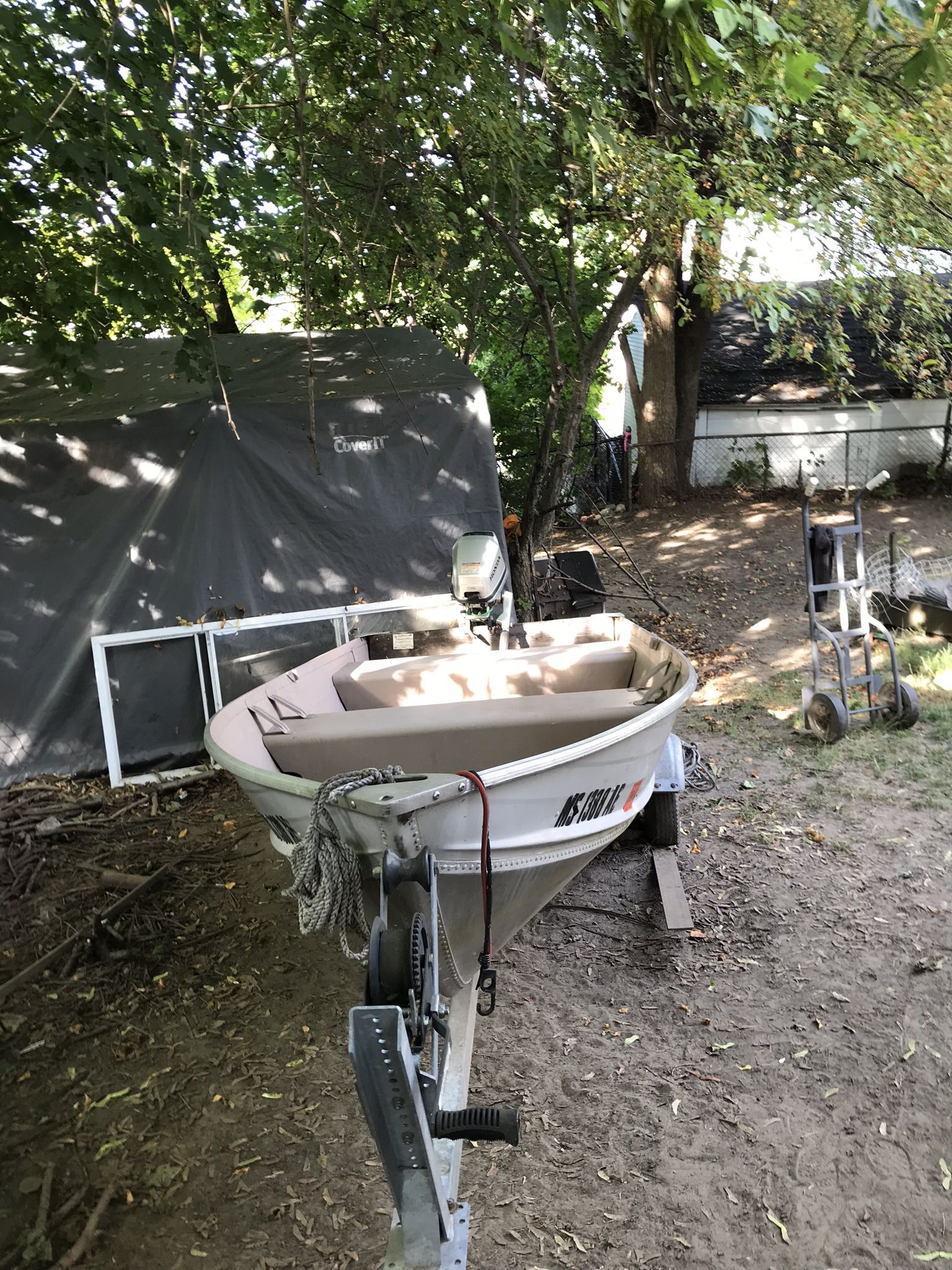 12’ Aluminum Boat W Trailer.