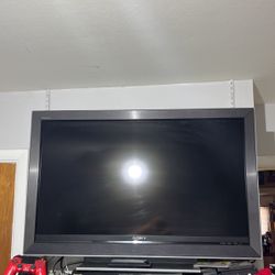 Sony 40” Flat Tv With remote