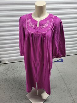 White Stag Women's Fuschia pullover Sleepwear Sz L 12/14 