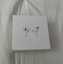 Airpods Pro with MagSafe Charging Case