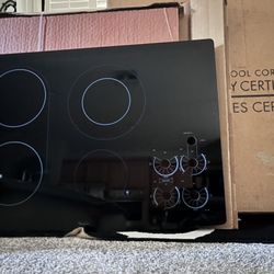 Brand New Whirlpool Electric  Cooktop