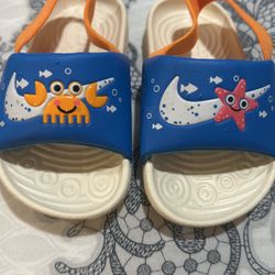 Baby Nike Slides Like New