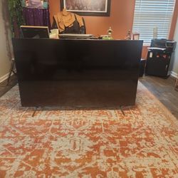 65 Inch Samsung TV w/Remote