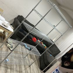 Heavy duty metal rack