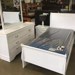 White Sleigh Bedroomset/dresser,mirror,nightstand, Bed/ Queen,full,twin,king Size Available/ Mattress Sold Separately 