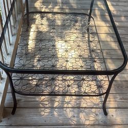 Beautiful Coffee Table - With Glass Top 