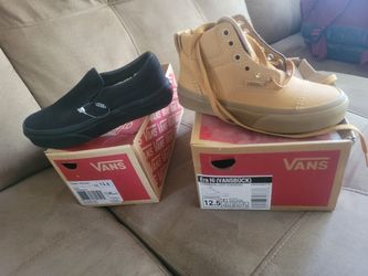 I Have Brand In Box New Boy Shoes Zise 12.5 And 13