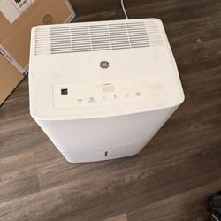 Dehumidifier 