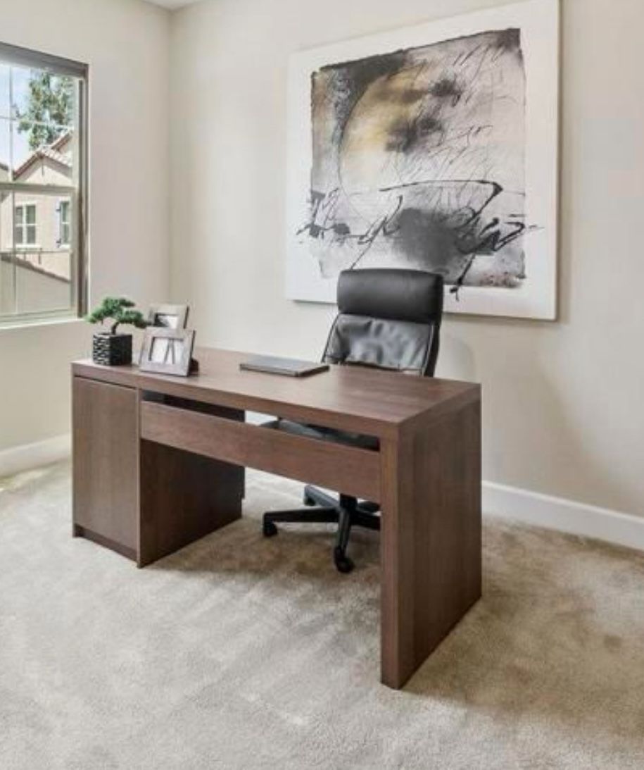 Office Desk And Chair