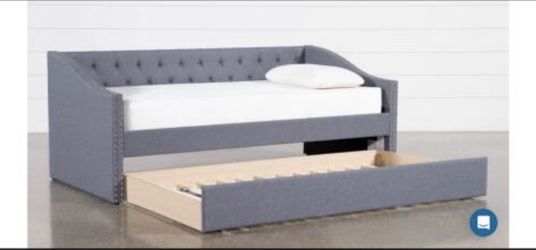 Twin Bed/slide Out Bed