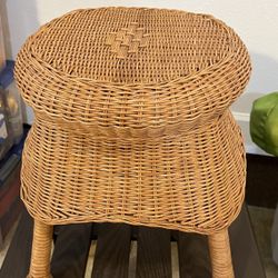 Qooden Woven Stool