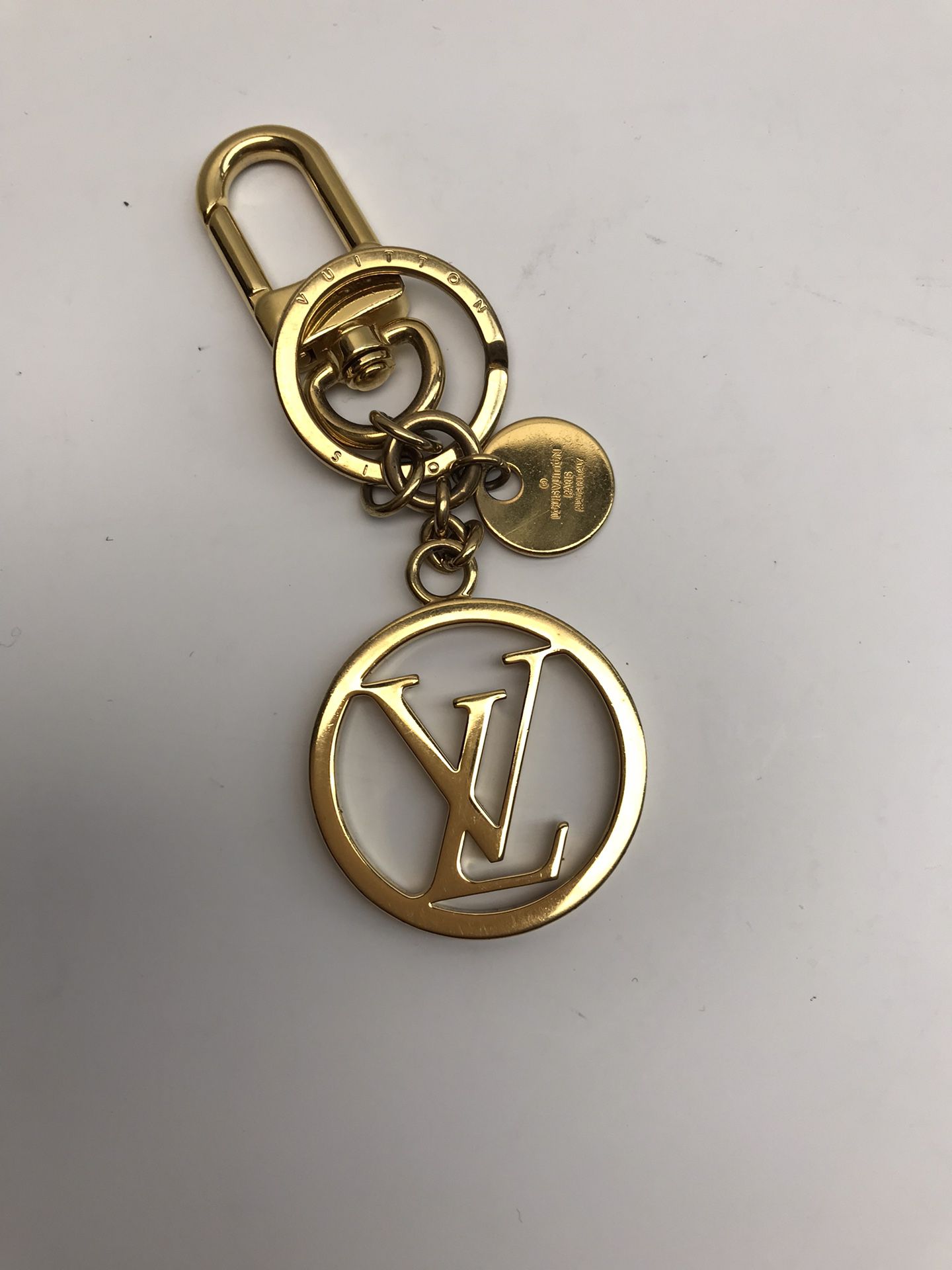 Louis Vuitton Keychain Bag Charm Lv Circle M68000 Keyring Auction