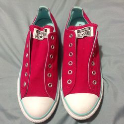 Converse All Star, Size 5 women. Brand NEW