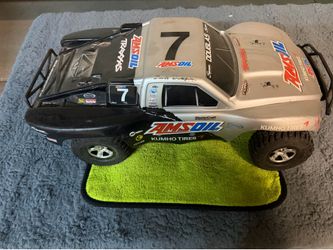 Original Traxxas Slash 2WD