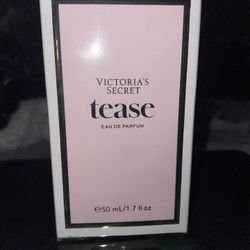 Victoria secret Tease perfume