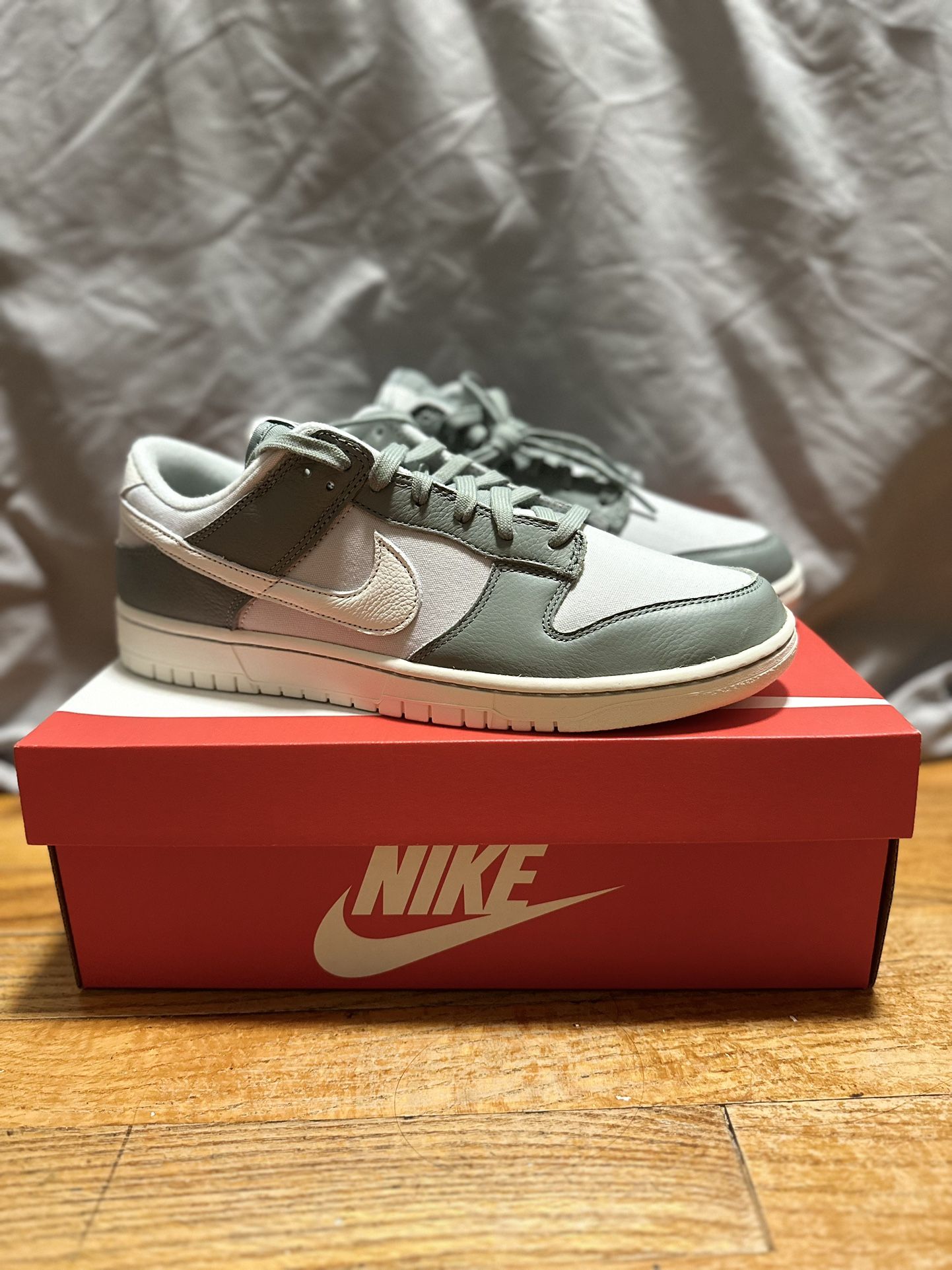 Nike Dunk Low 'Mica Green' Size 11.5
