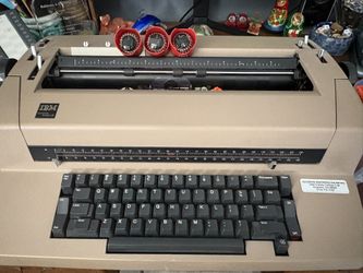 Typewriter - IBM Correcting Selectric III Electric Typewriter With 3 Font Balls