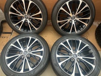 18” Toyota Camry wheels tires very good condition
