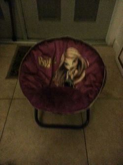 Great Diva's Bratz Chair!!