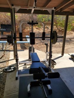BODY SOLID STRENGTH TRAINING EQUIPMENT GMY