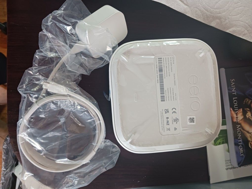 eero Pro 6E Mesh WiFi Router