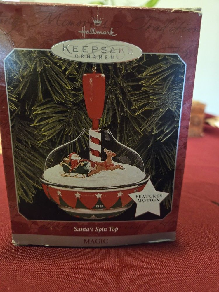 Vintage Xmas Hallmark Ornament Sell. Over 30 Year Private Collection. Collect