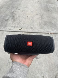 JBL Charge 4 Speaker