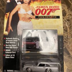 Johnny Lightning ‘64 Aston Martin DB5 James Bond 007 Goldeneye 