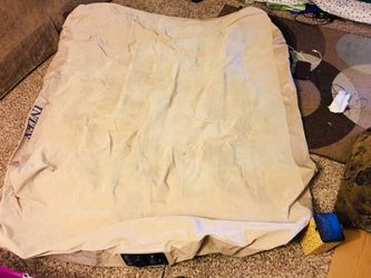 Self inflating mattress