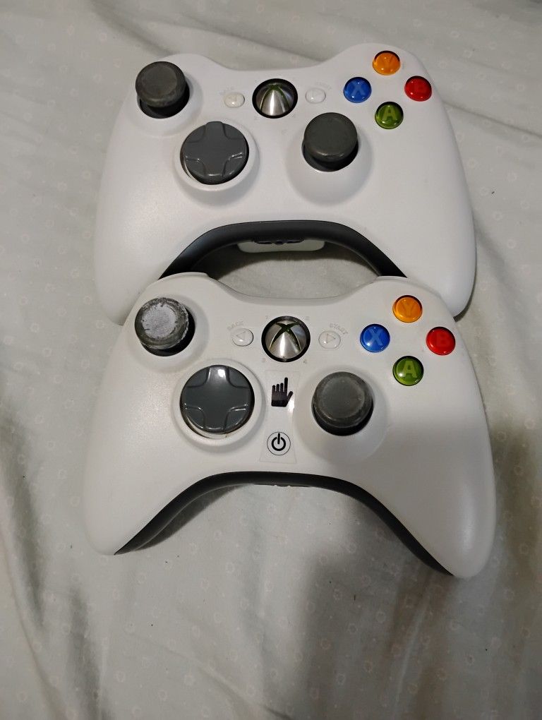 Xbox 360 Controllers x2
