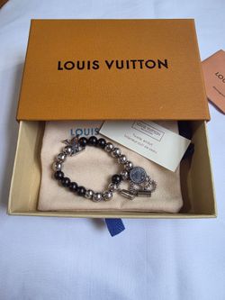 Luis Vuitton Monogram bead bracelet