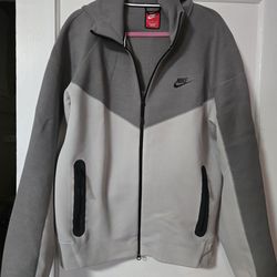 Nike hoodie for men