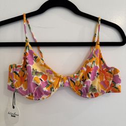 NWT bikini. Wild lemons, swim. MISS DALLAS NWT BOTTOMS XS MULTI FLORAL.Underwire top