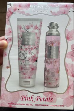 Flowers secret Pink Petals