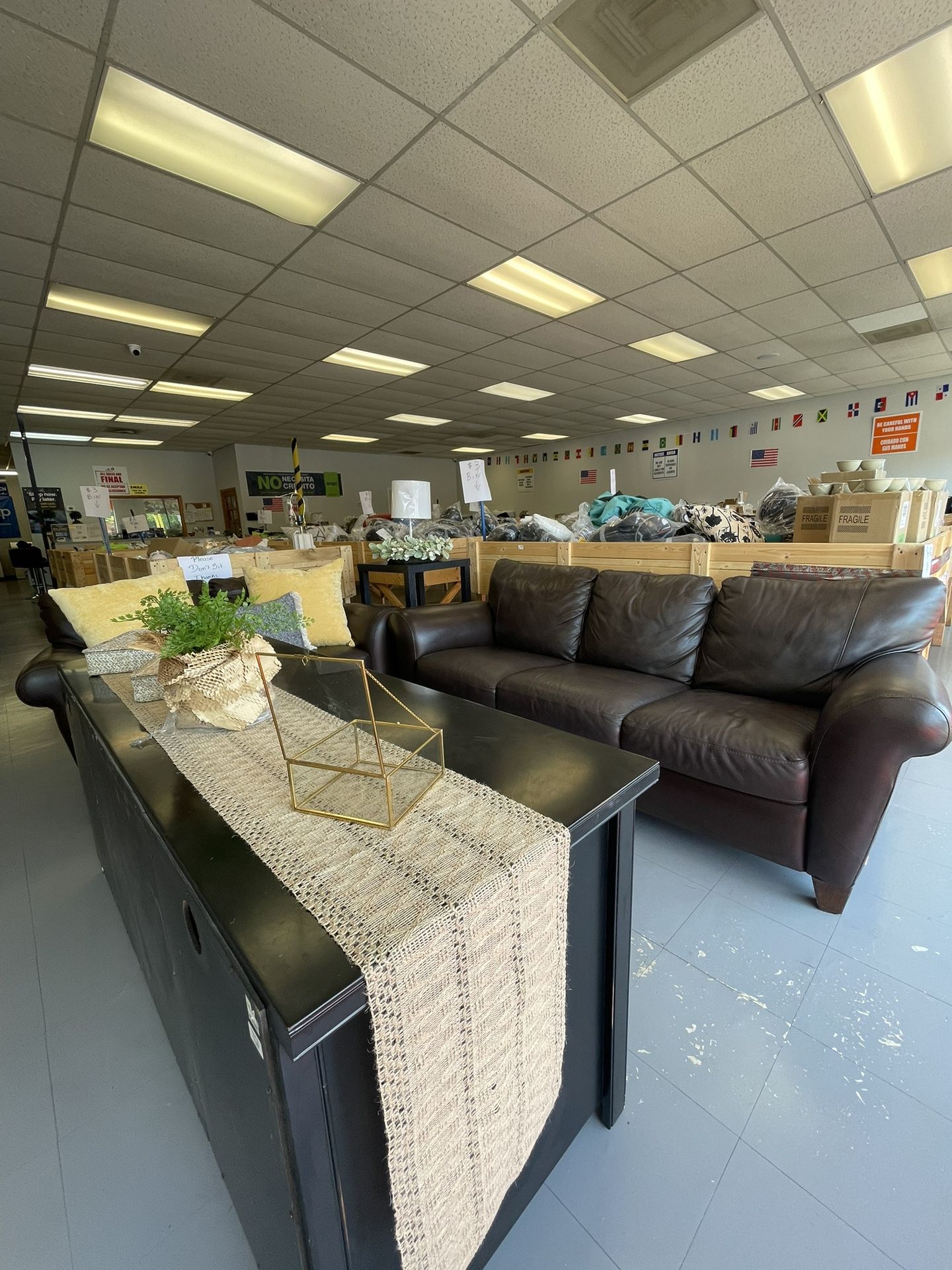 🏠 Living Room Set for Sale – Excellent Condition!