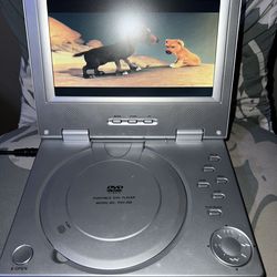 Protron PDV-288 Portable DVD Player 7" Screen, No Remote Works